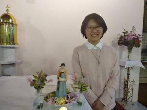 Sr Lucy renews her religious vows - Photo: Missionary Society of St Columban