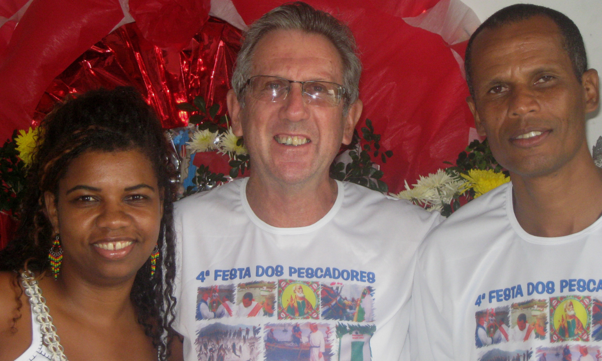 Fr Colin McLean SSC with Brazilian friends Eleni & Marcelo. Photo: Fr Colin McLean SSC